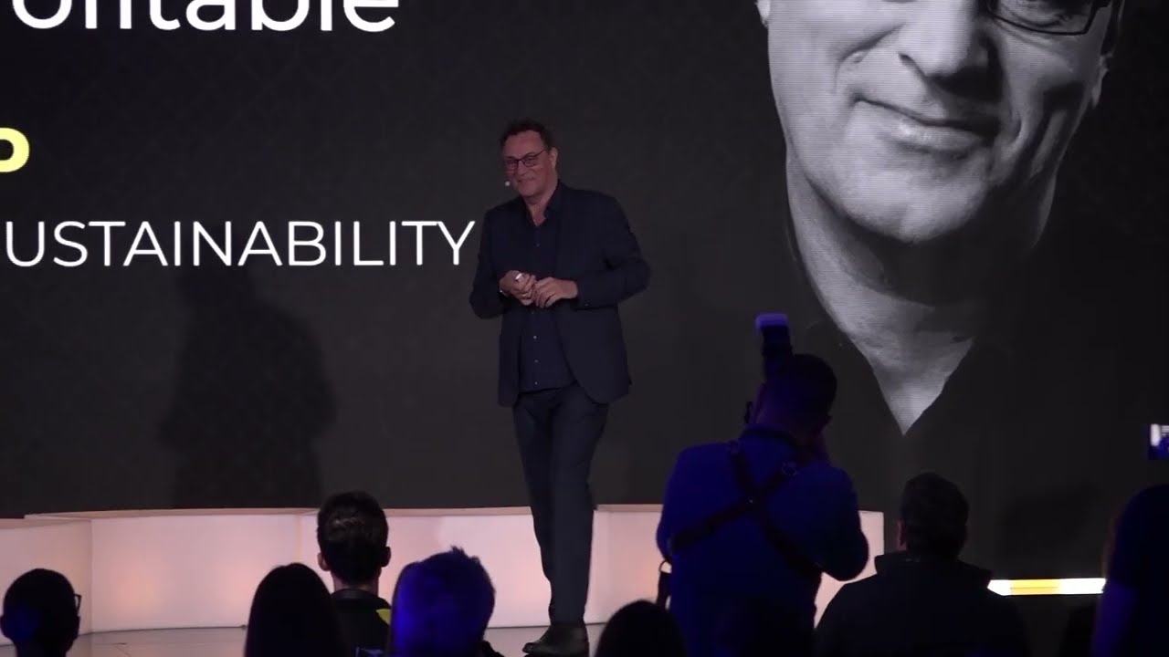 Green is the new Digital, Sustainable is the new Profitable. Futurist Gerd Leonhard FutureTense 2023